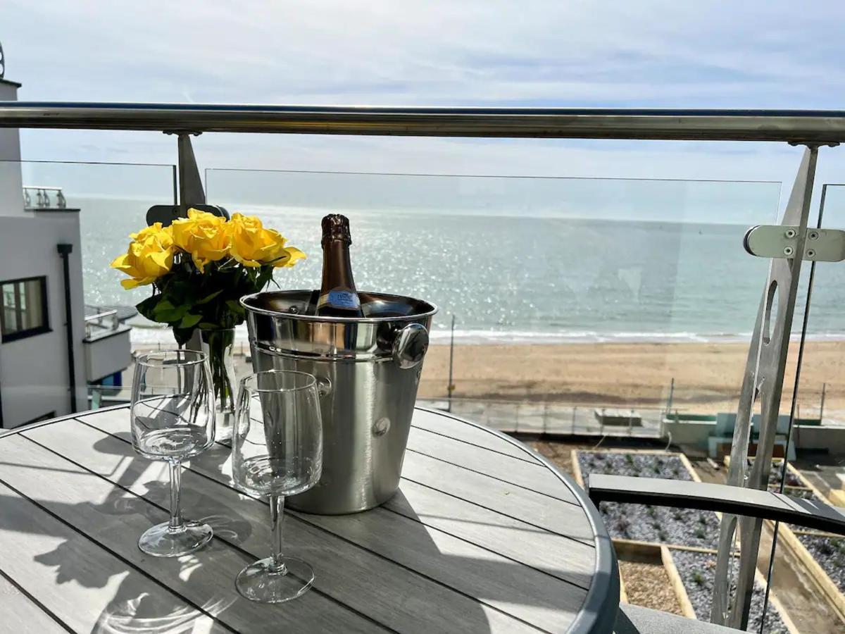 Sohot Stays Royal Sands Seaview Apt Free Parking Sleeps 4 Ramsgate Eksteriør bilde