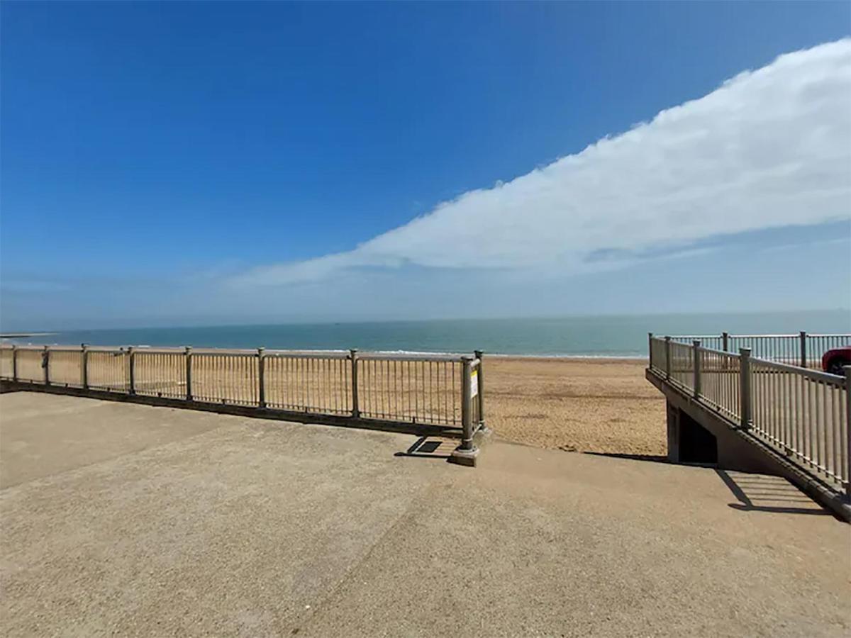 Sohot Stays Royal Sands Seaview Apt Free Parking Sleeps 4 Ramsgate Eksteriør bilde