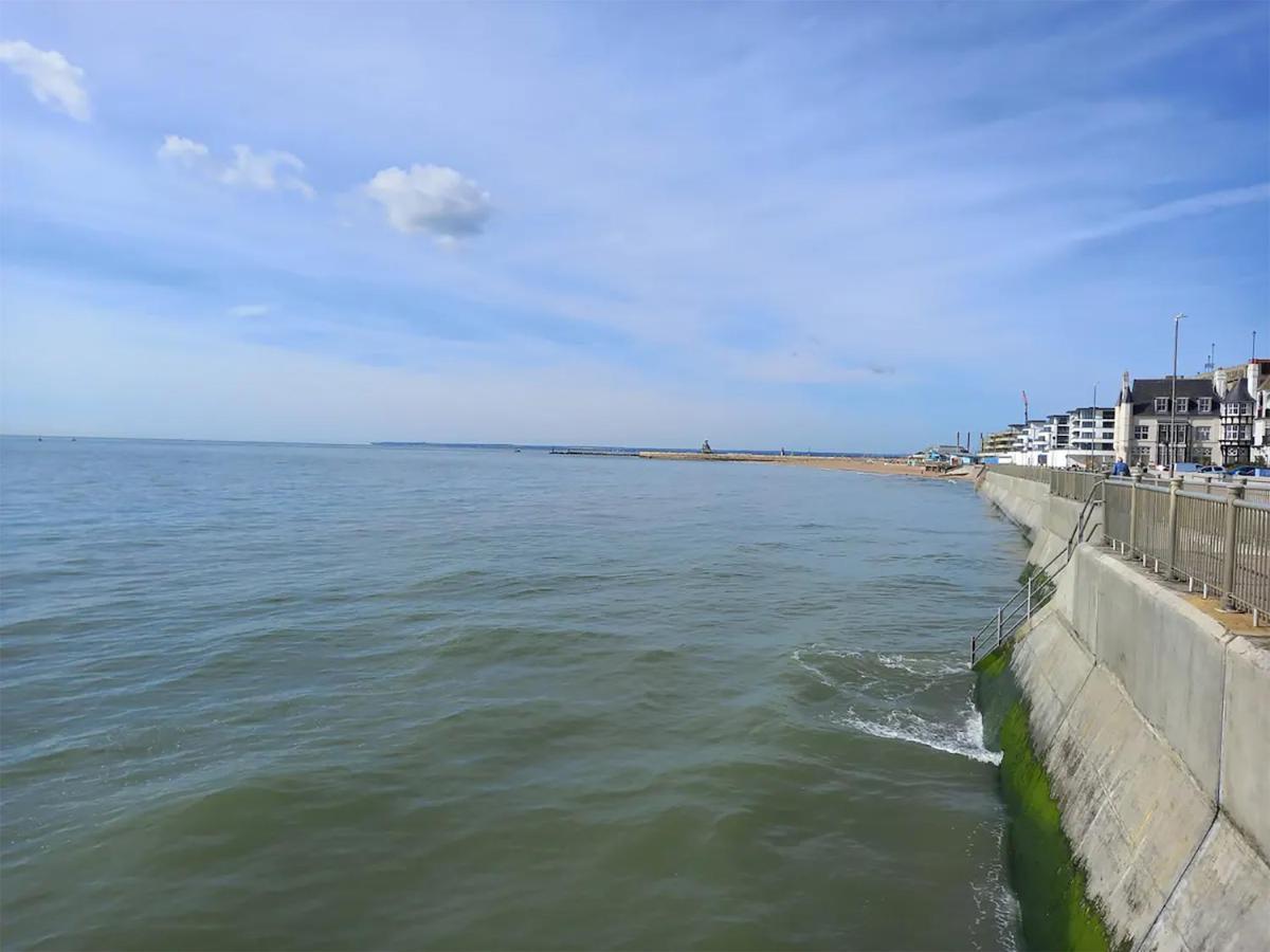Sohot Stays Royal Sands Seaview Apt Free Parking Sleeps 4 Ramsgate Eksteriør bilde